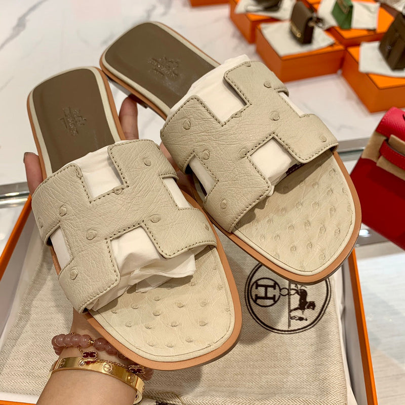 Sandália Hermès