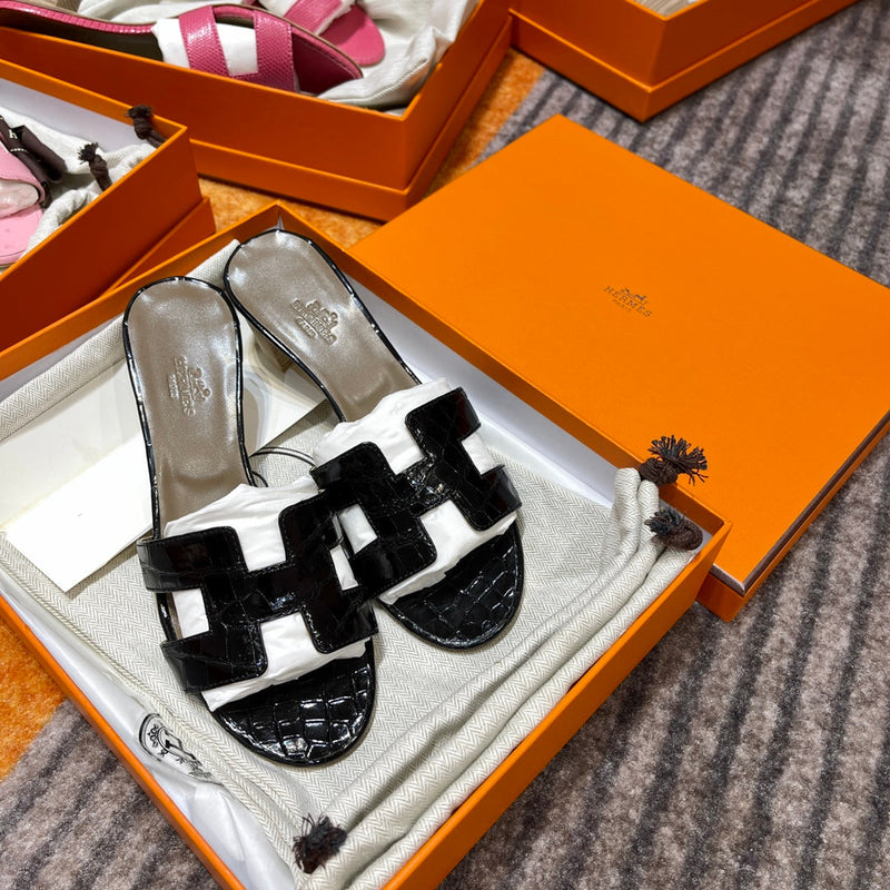 Sandália Hermès