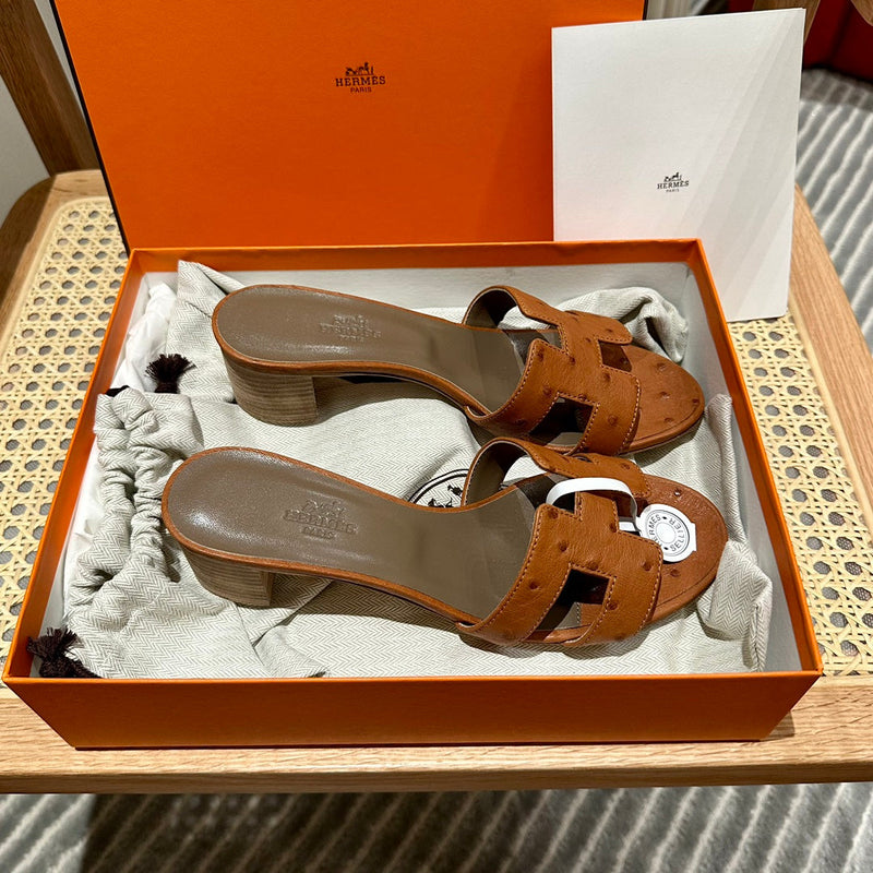 Sandália Hermès