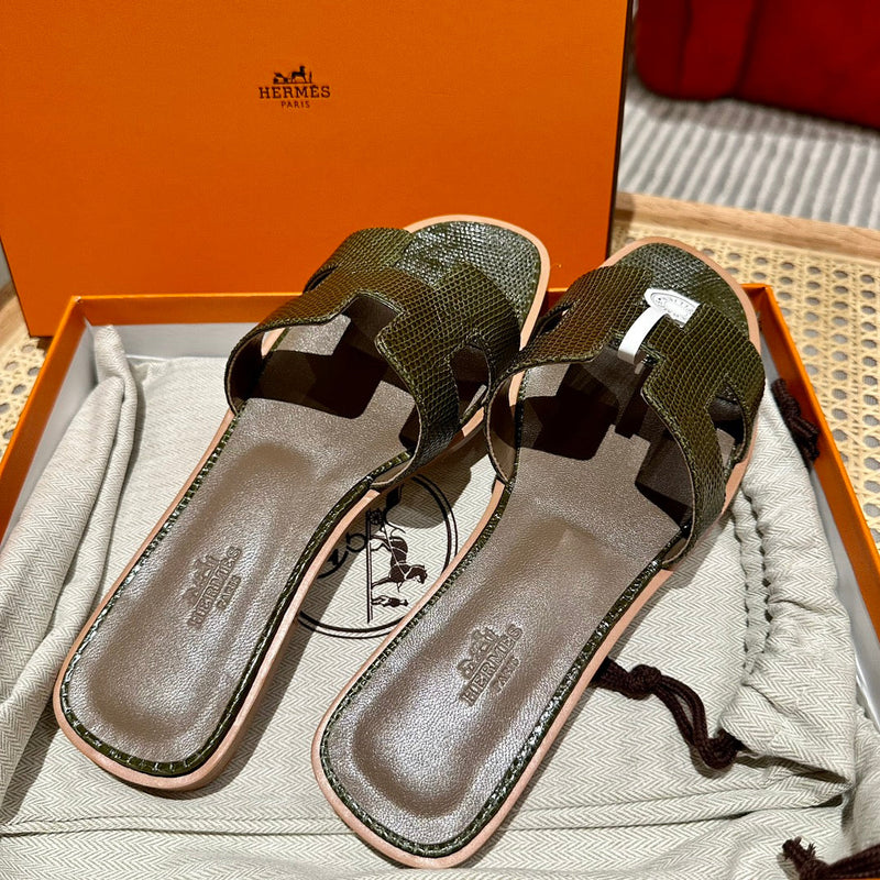 Sandália Hermès