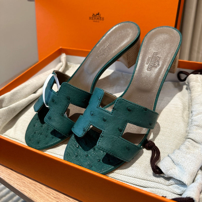 Sandália Hermès