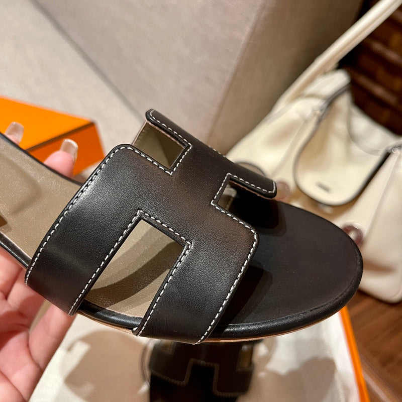 Sandália Hermès
