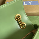 Gucci Bolsa GG Marmont Matelassê Média