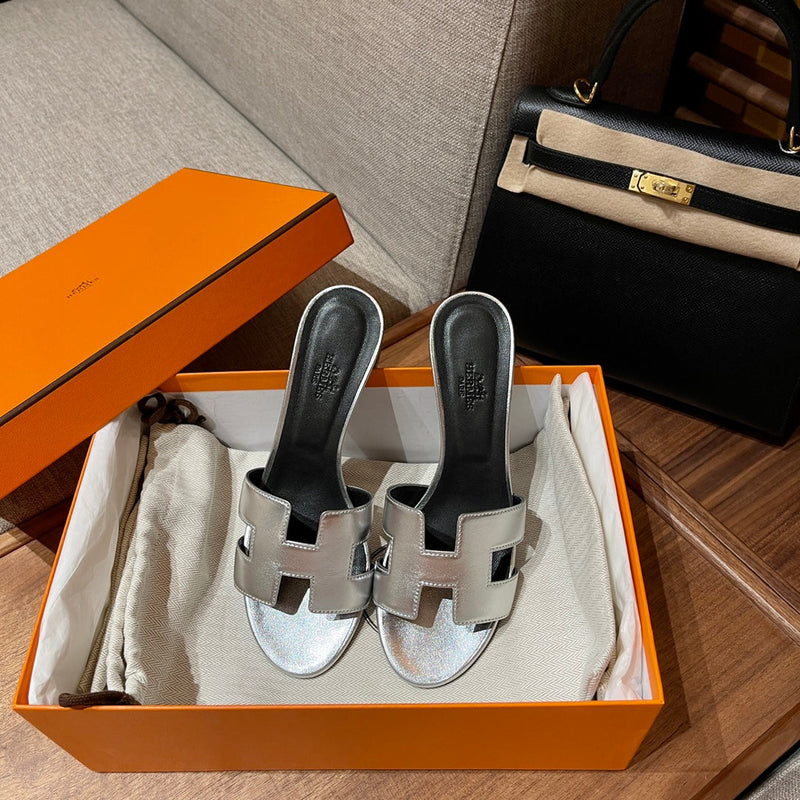 Sandália Hermès
