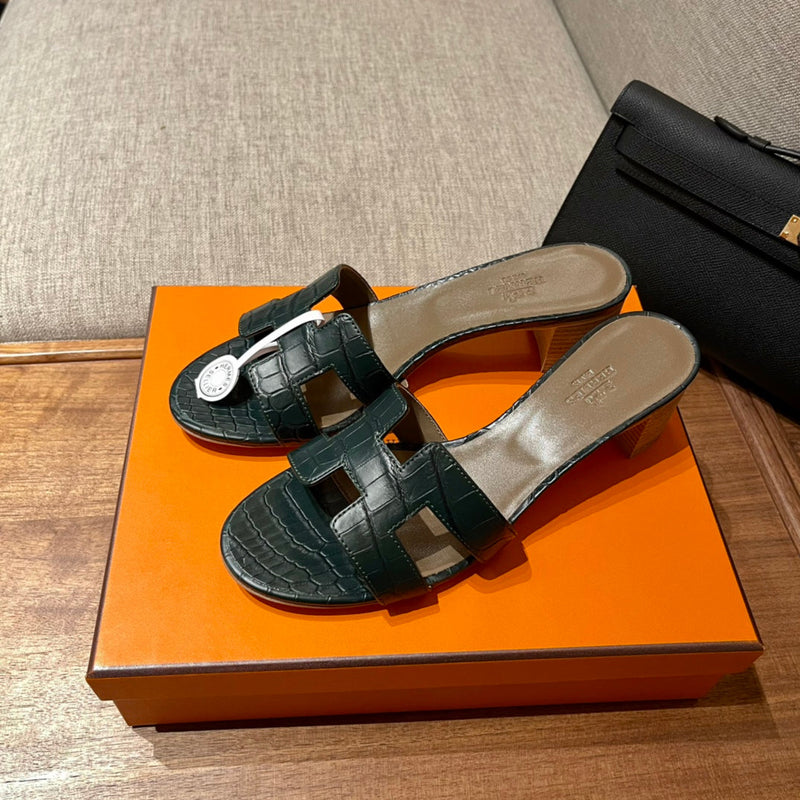 Sandália Hermès