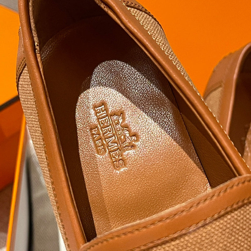 Sandália Hermès