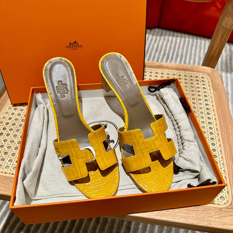 Sandália Hermès