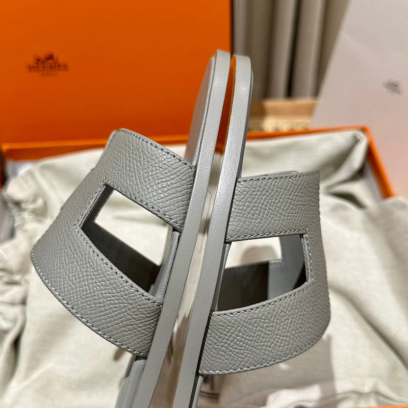 Sandália Hermès