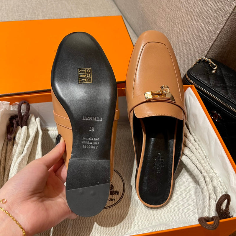 Sandália Hermès