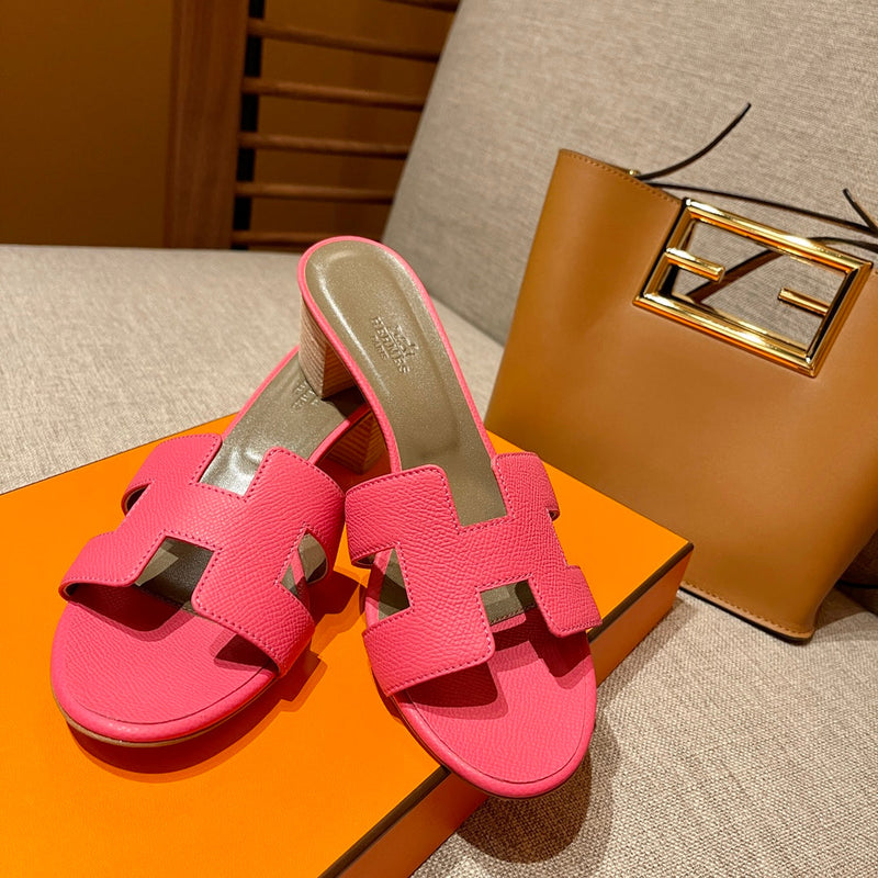 Sandália Hermès