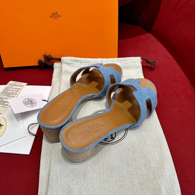 Sandália Hermès