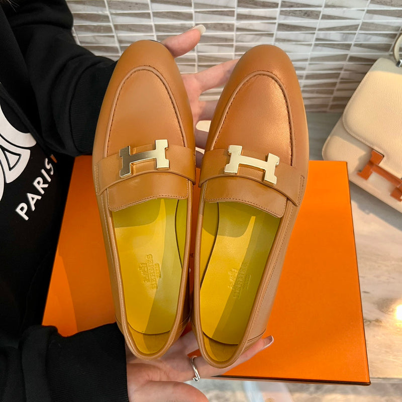 Sandália Hermès