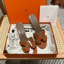 Sandália Hermès