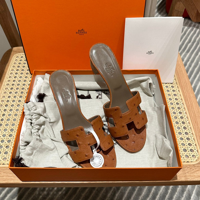 Sandália Hermès