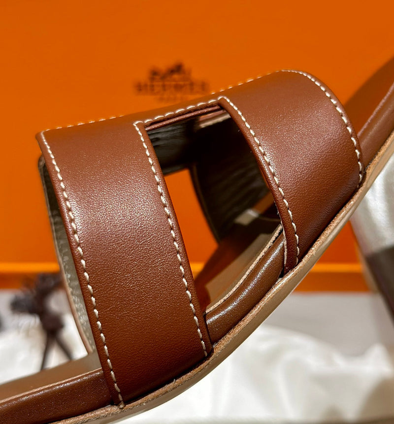 Sandália Hermès