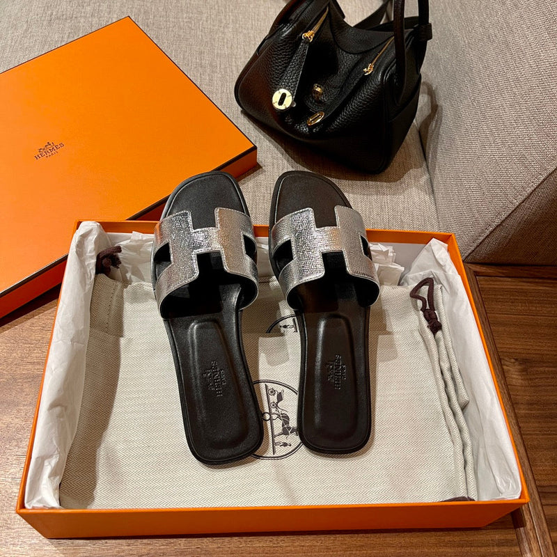 Sandália Hermès