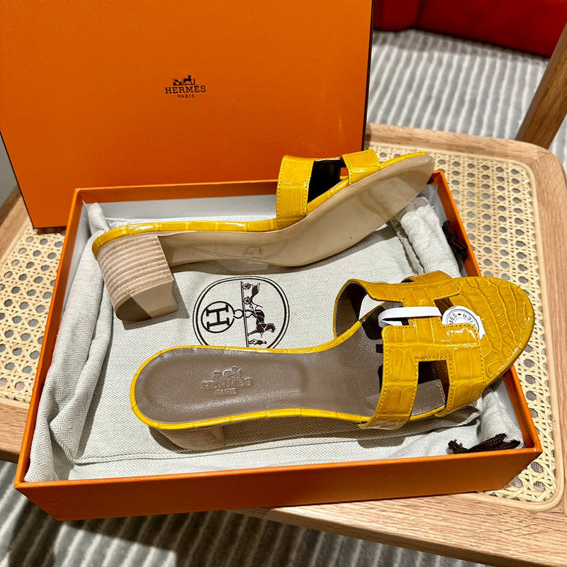 Sandália Hermès