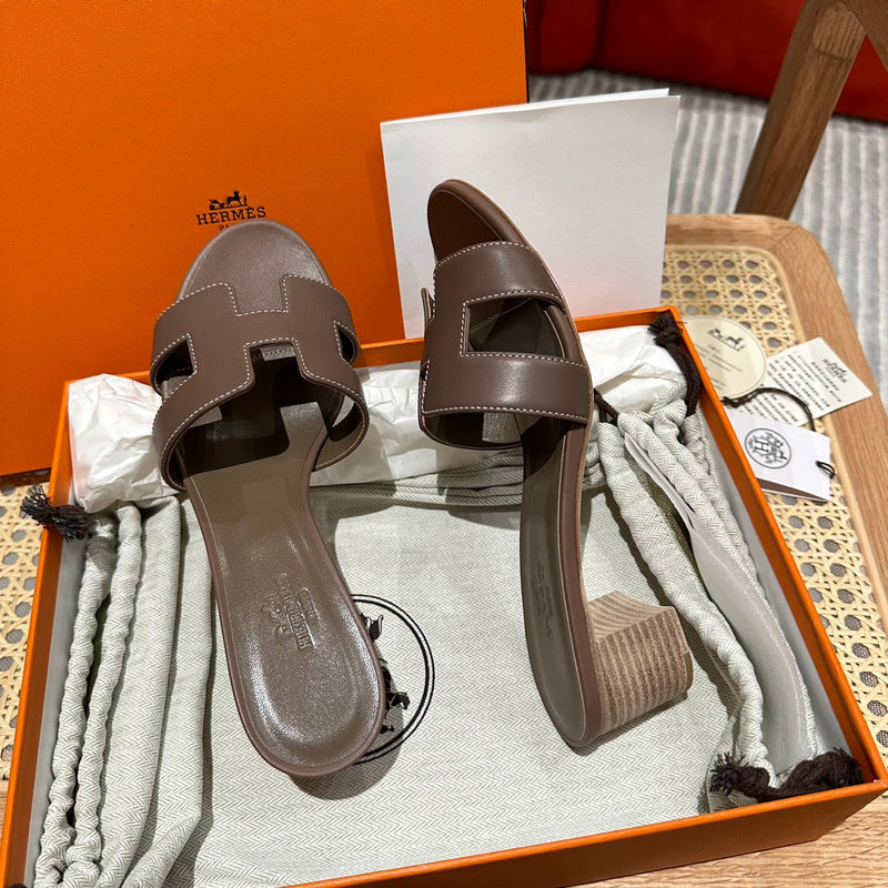 Sandália Hermès