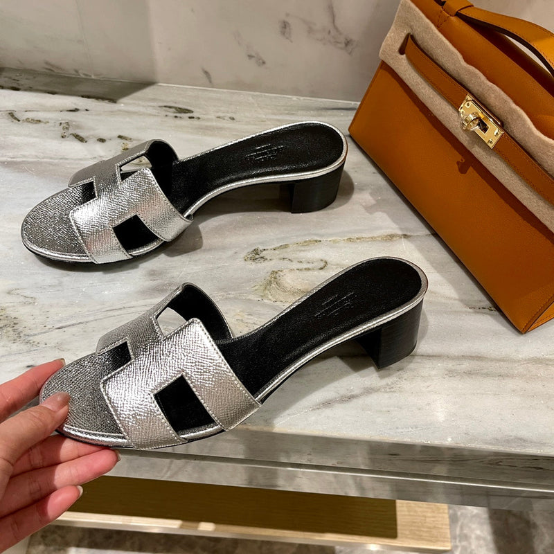 Sandália Hermès