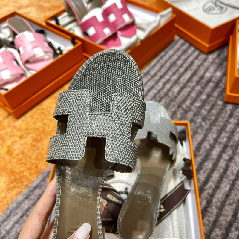 Sandália Hermès
