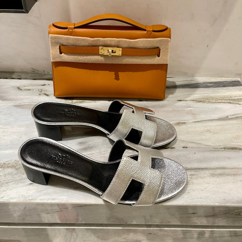 Sandália Hermès
