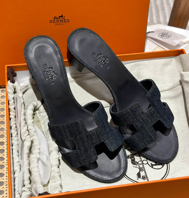 Sandália Hermès