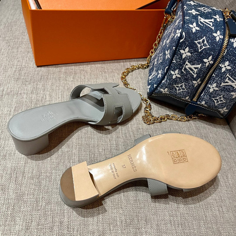 Sandália Hermès