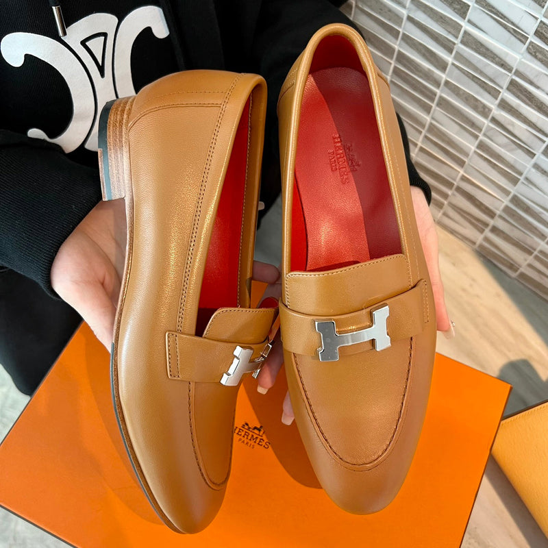 Sandália Hermès