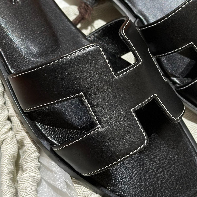 Sandália Hermès