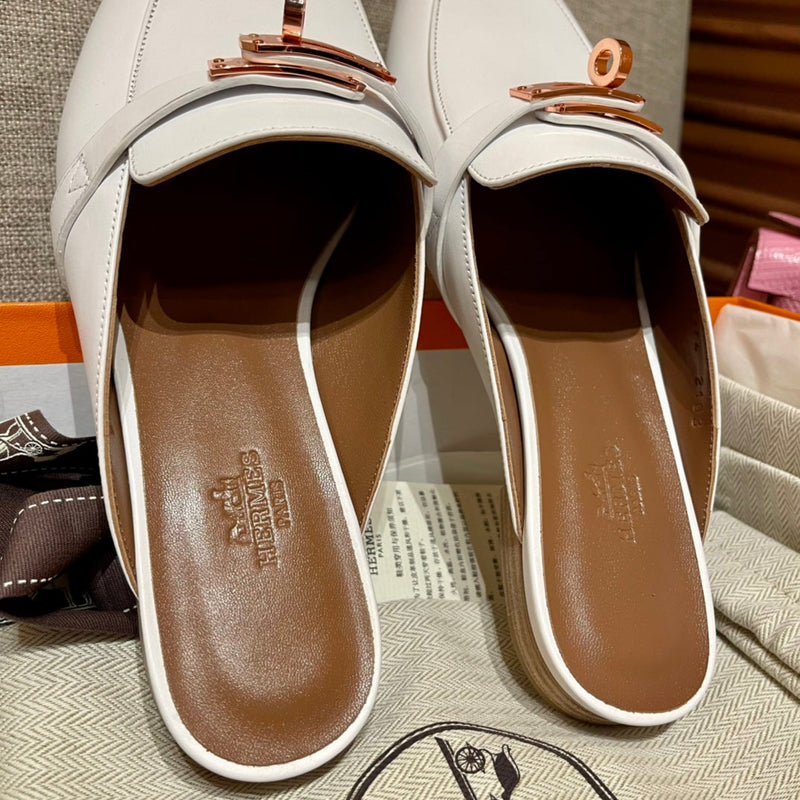 Sandália Hermès