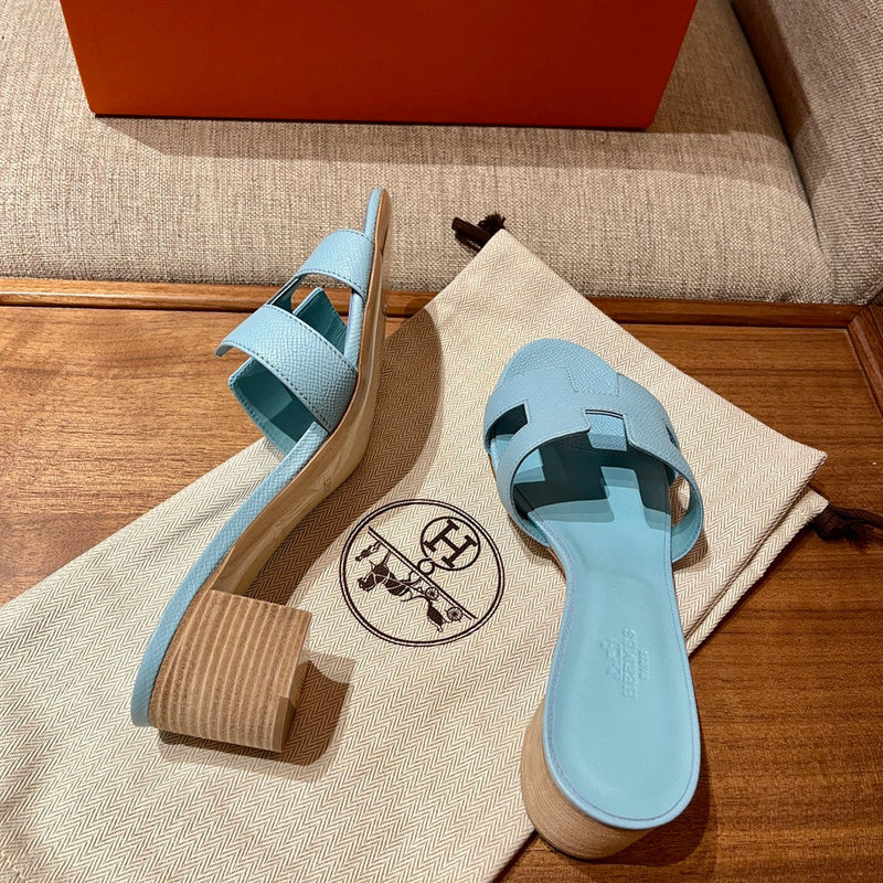 Sandália Hermès