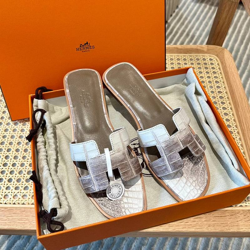 Sandália Hermès