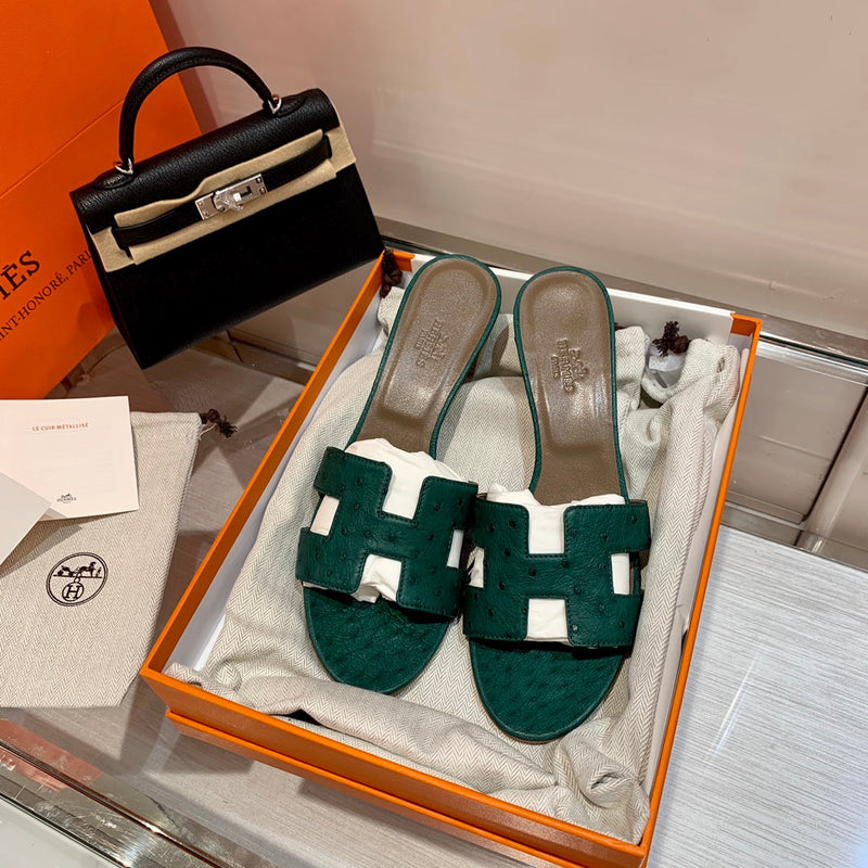 Sandália Hermès