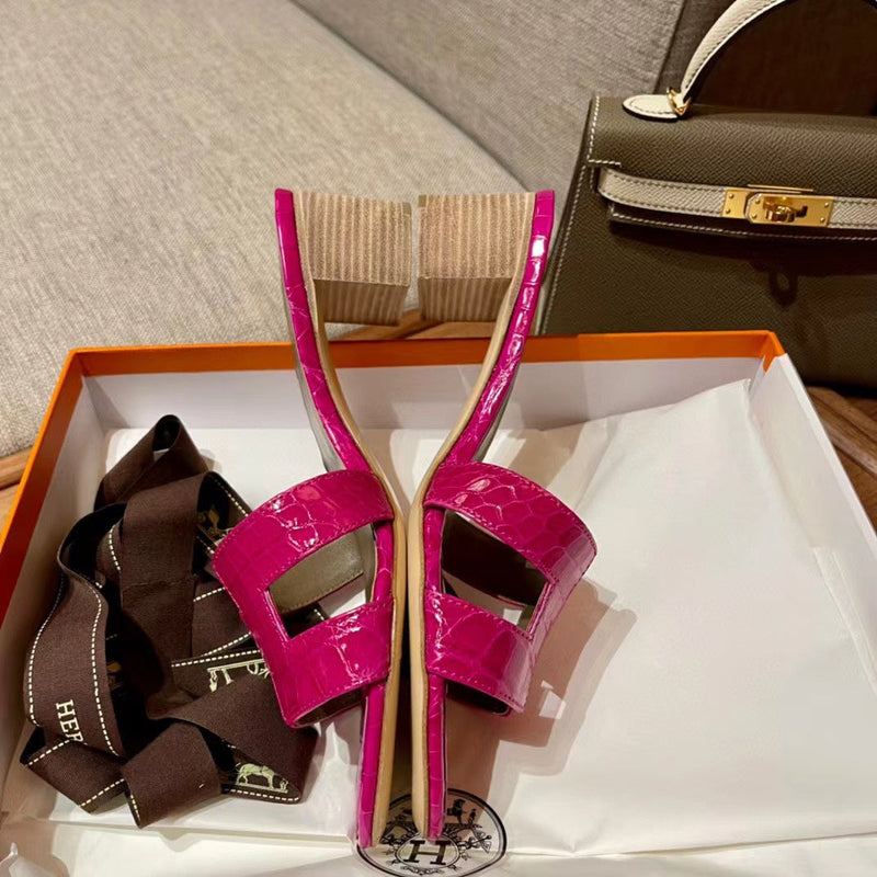 Sandália Hermès