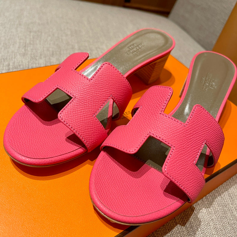 Sandália Hermès