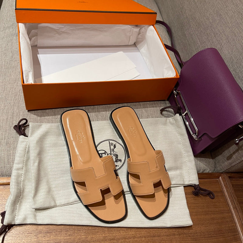 Sandália Hermès