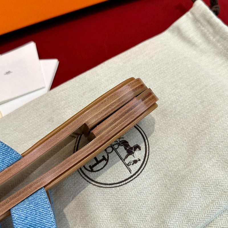 Sandália Hermès
