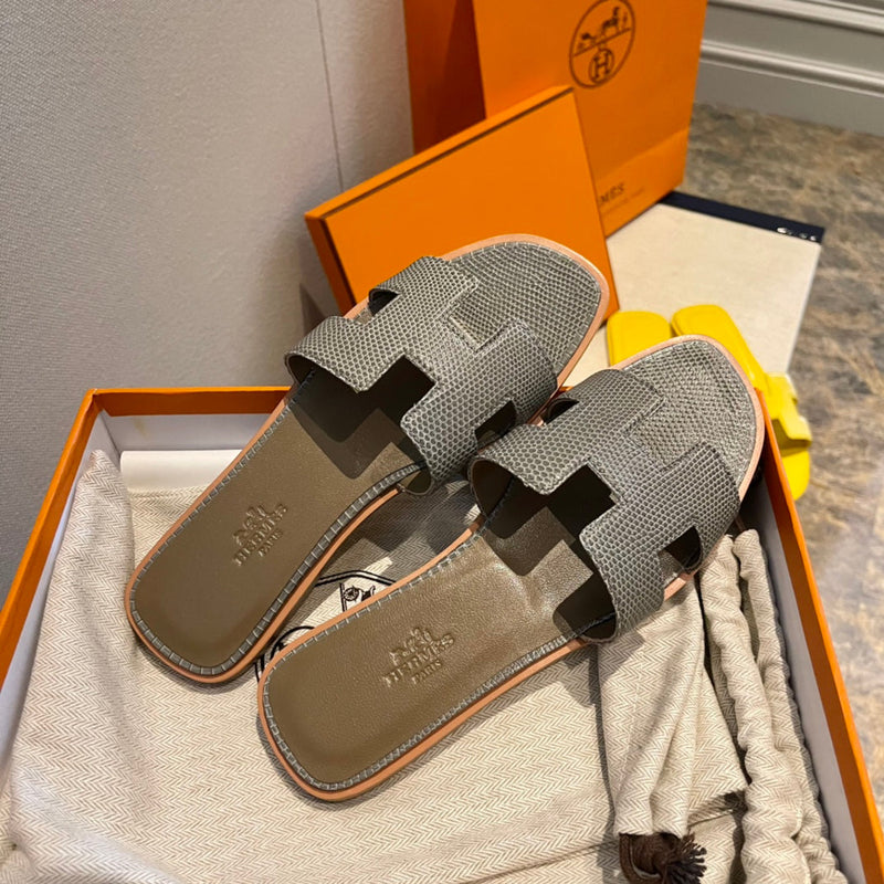 Sandália Hermès