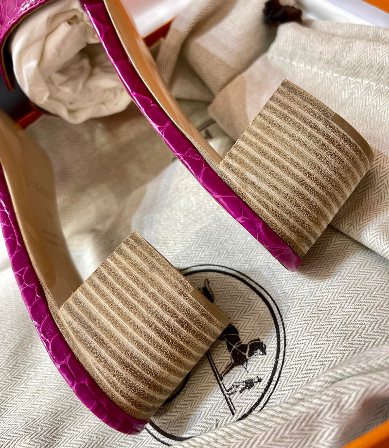 Sandália Hermès