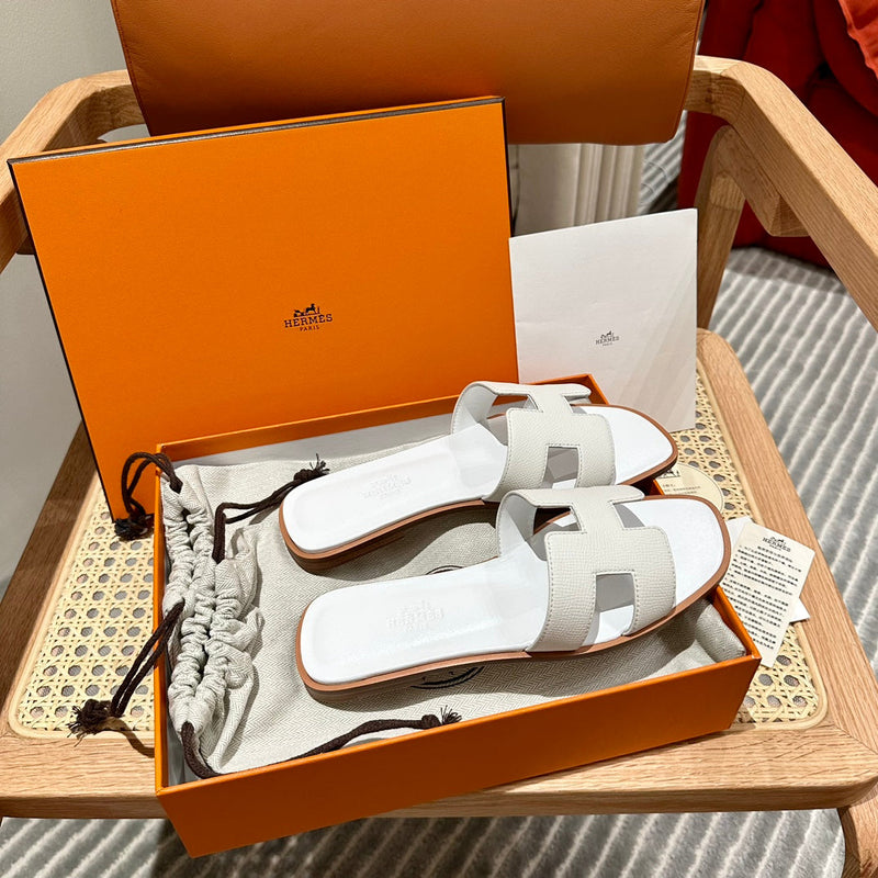 Sandália Hermès