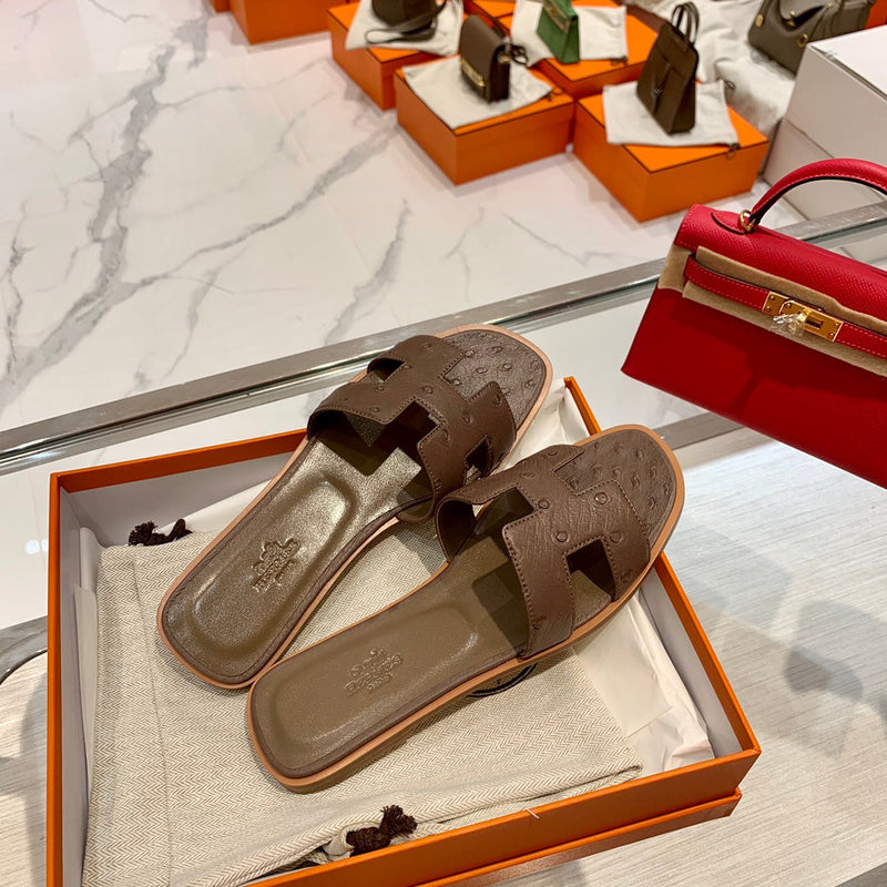 Sandália Hermès