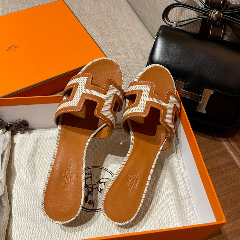 Sandália Hermès