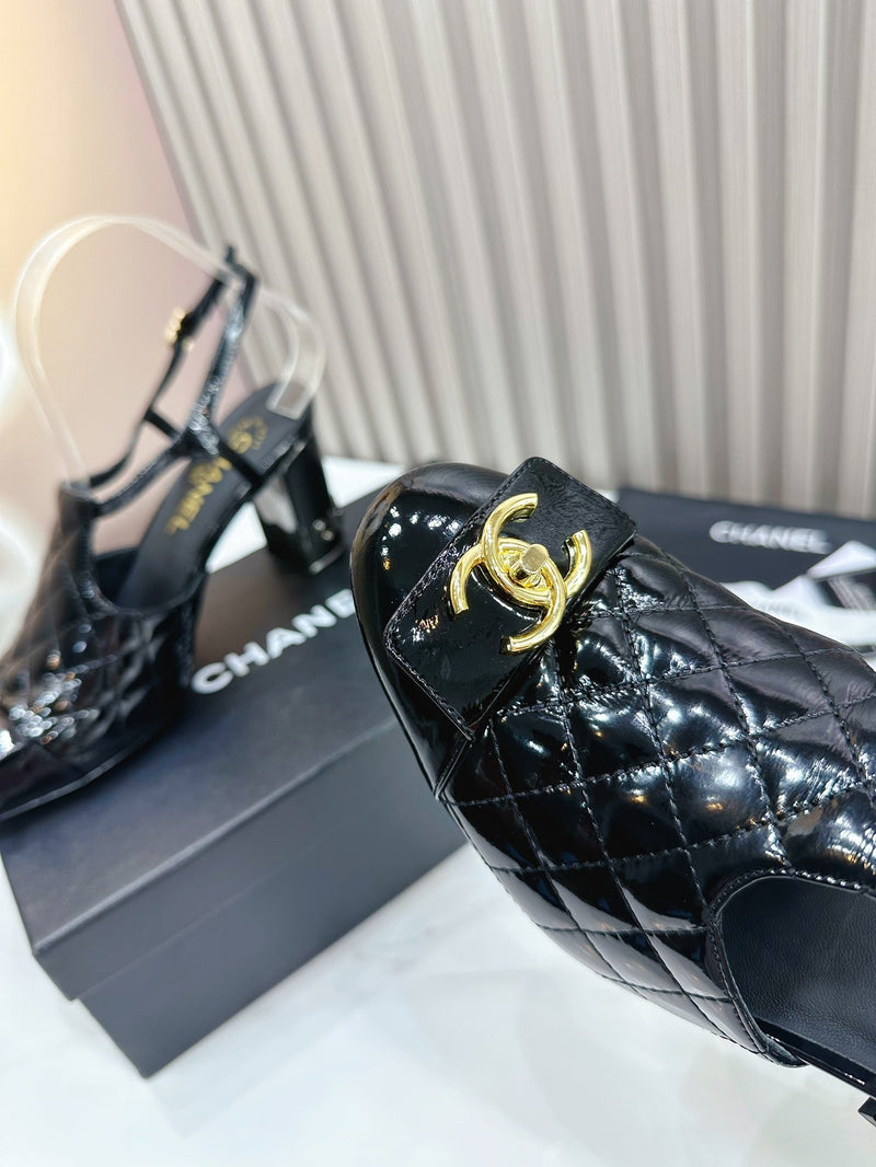 Sandália/Mule Dior