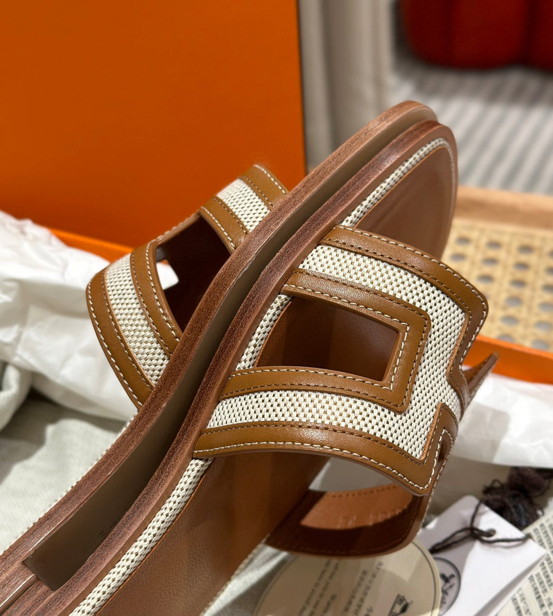Sandália Hermès