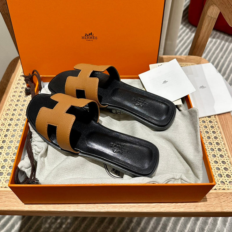 Sandália Hermès