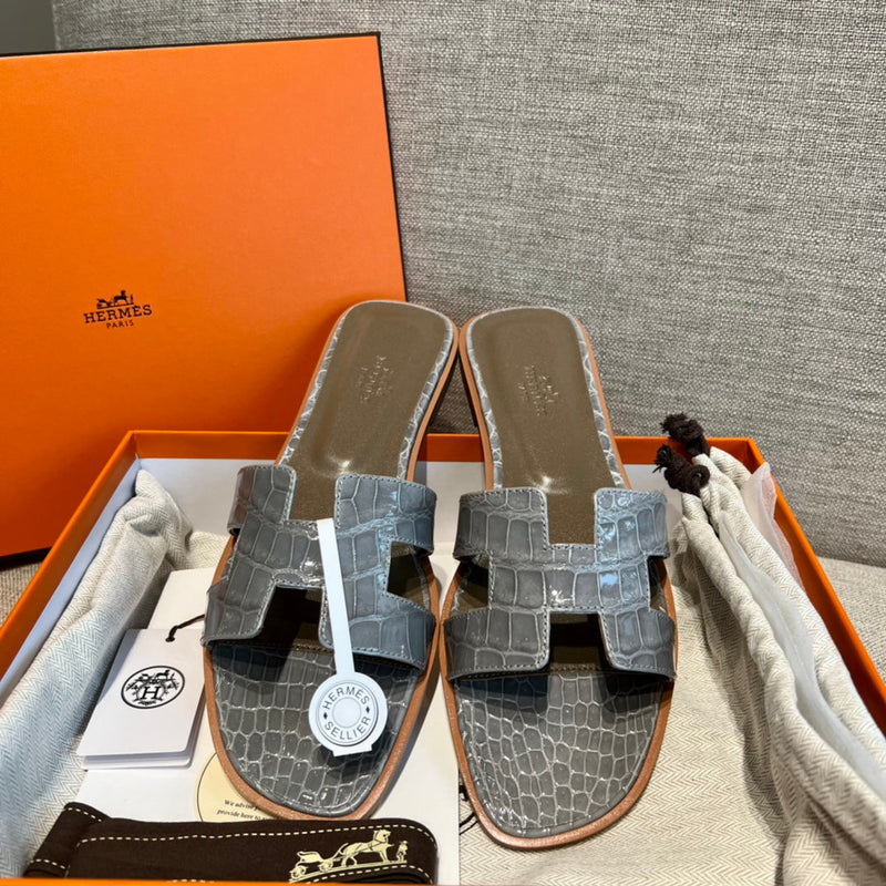 Sandália Hermès