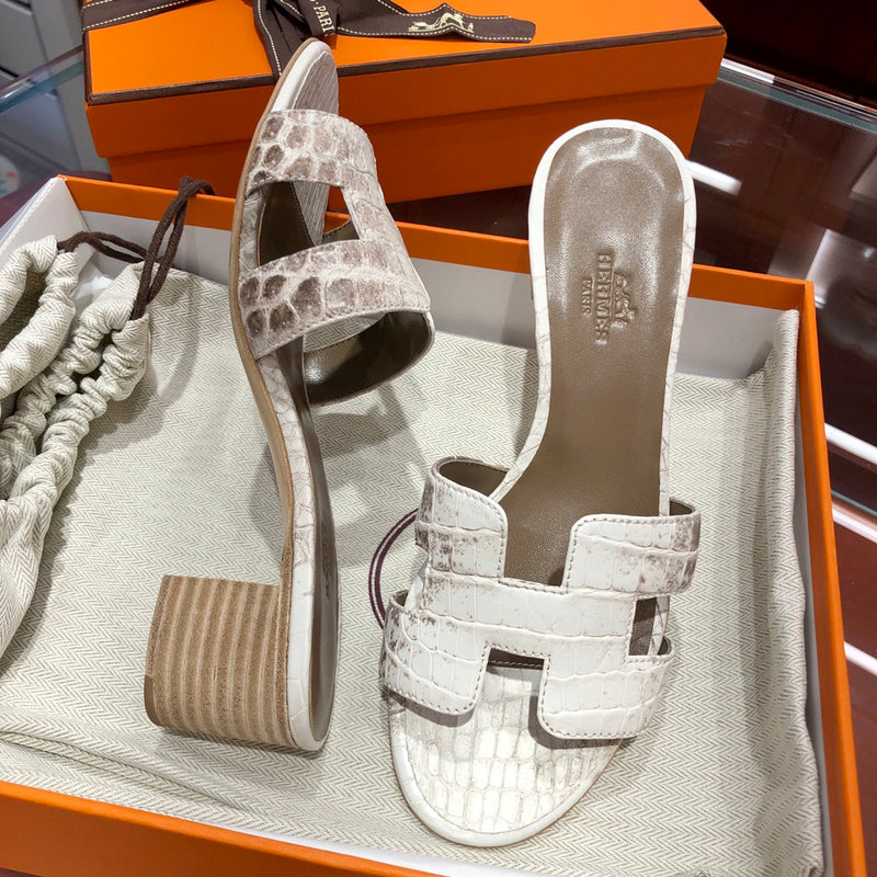 Sandália Hermès