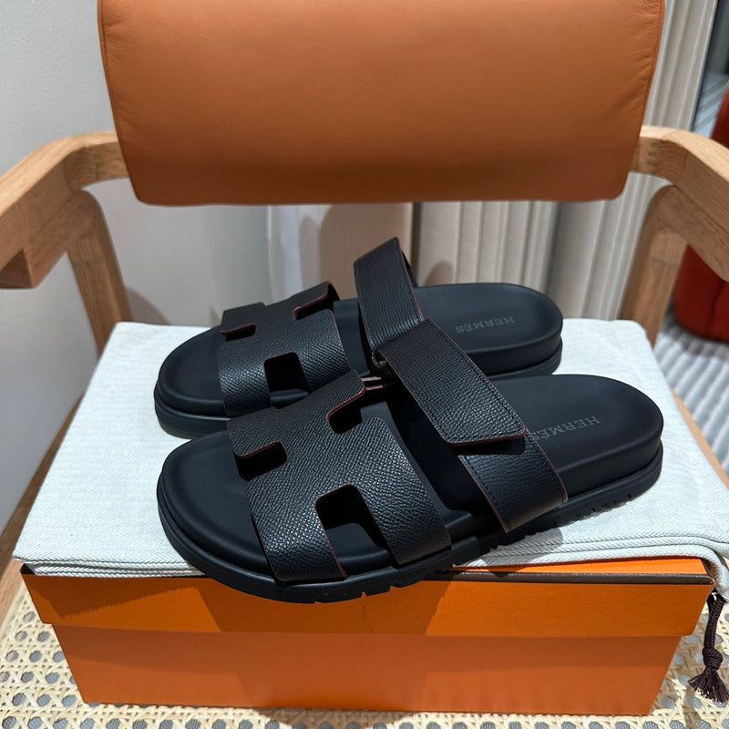 Sandália Hermès