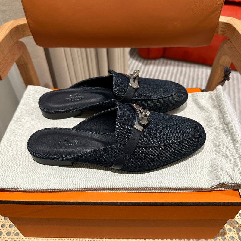 Sandália Hermès