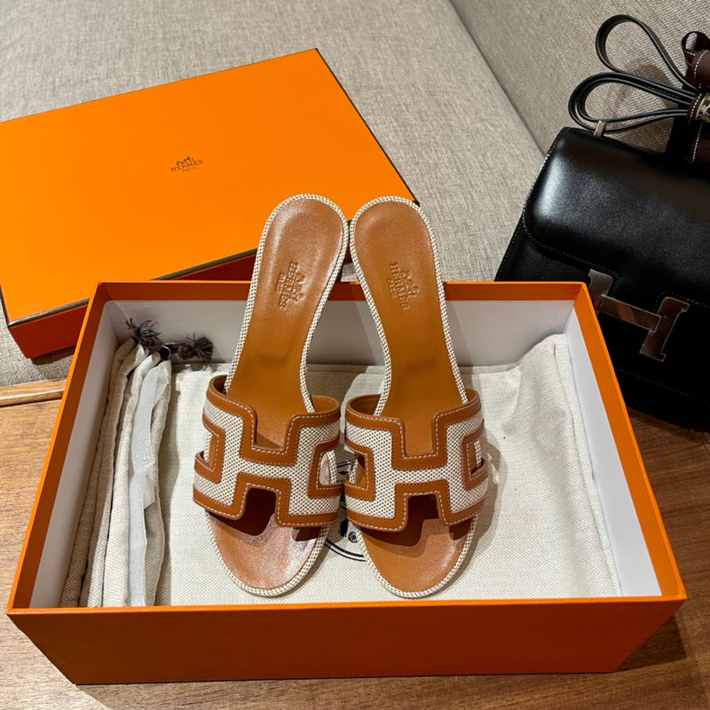 Sandália Hermès